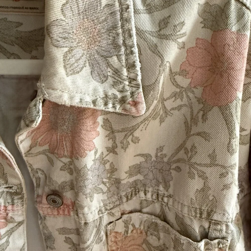 Free People Denim Jacket Size XS - Picture 2 of 5